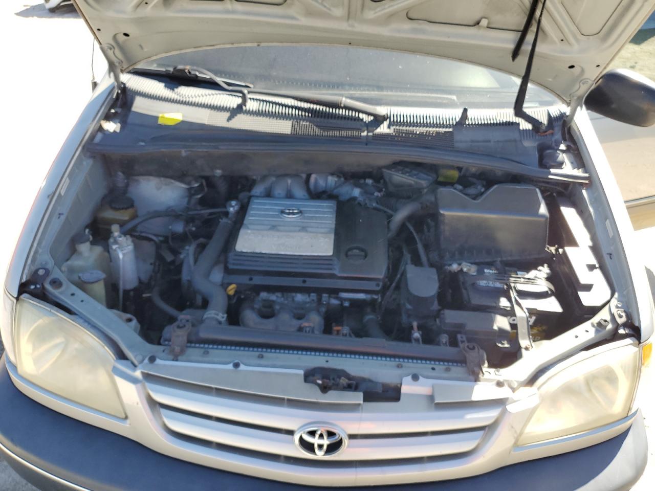 2001 Toyota Sienna Le VIN: 4T3ZF13C21U344735 Lot: 84247075