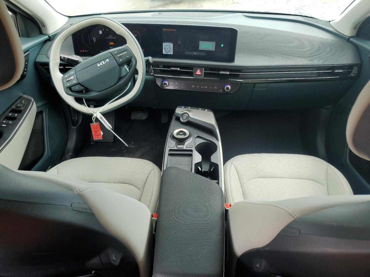 2025 Kia Ev6 Light VIN: 5XYC34JA0SG002010 Lot: 82043285