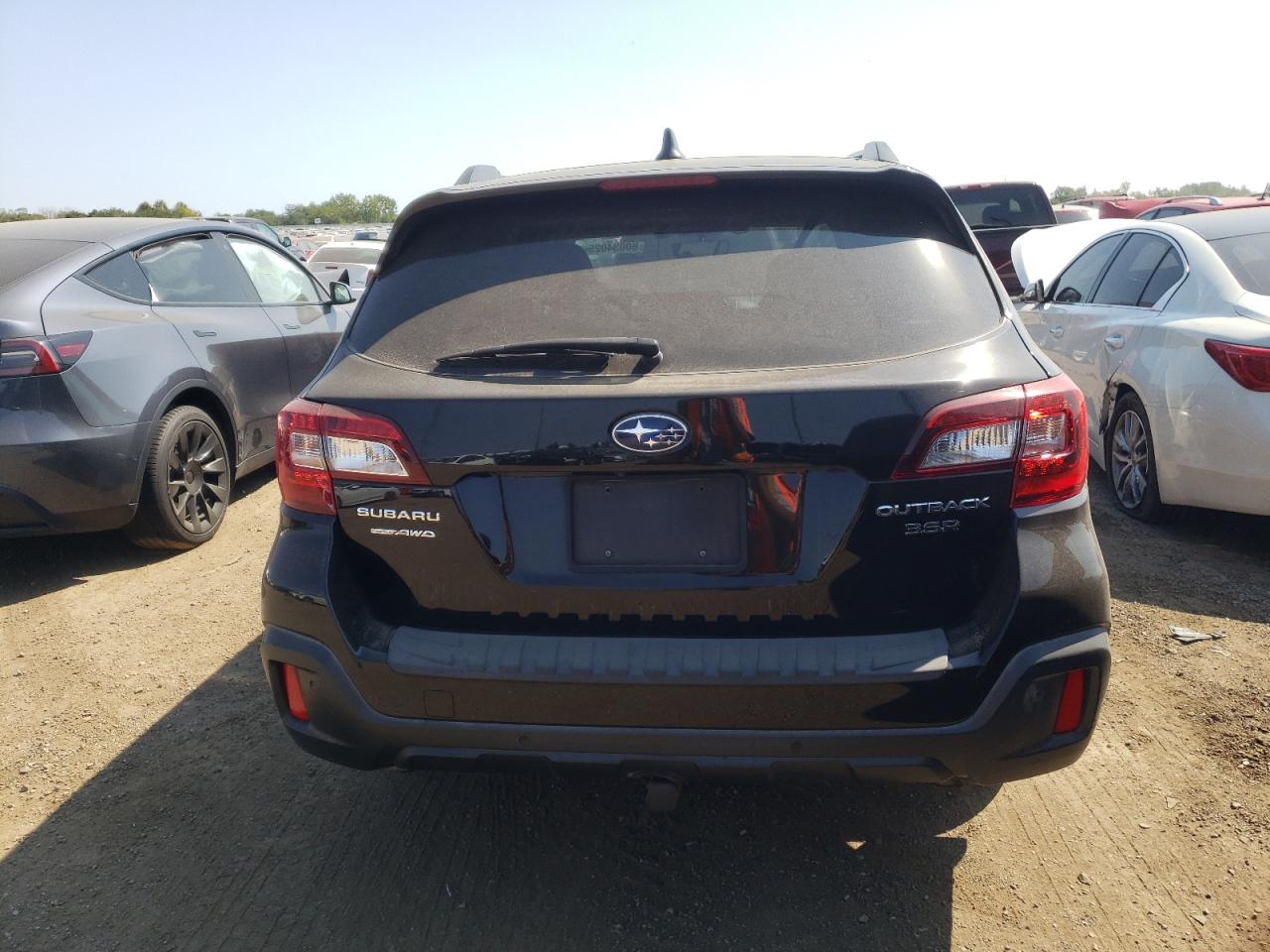 2018 Subaru Outback Touring VIN: 4S4BSETCXJ3291561 Lot: 80034025