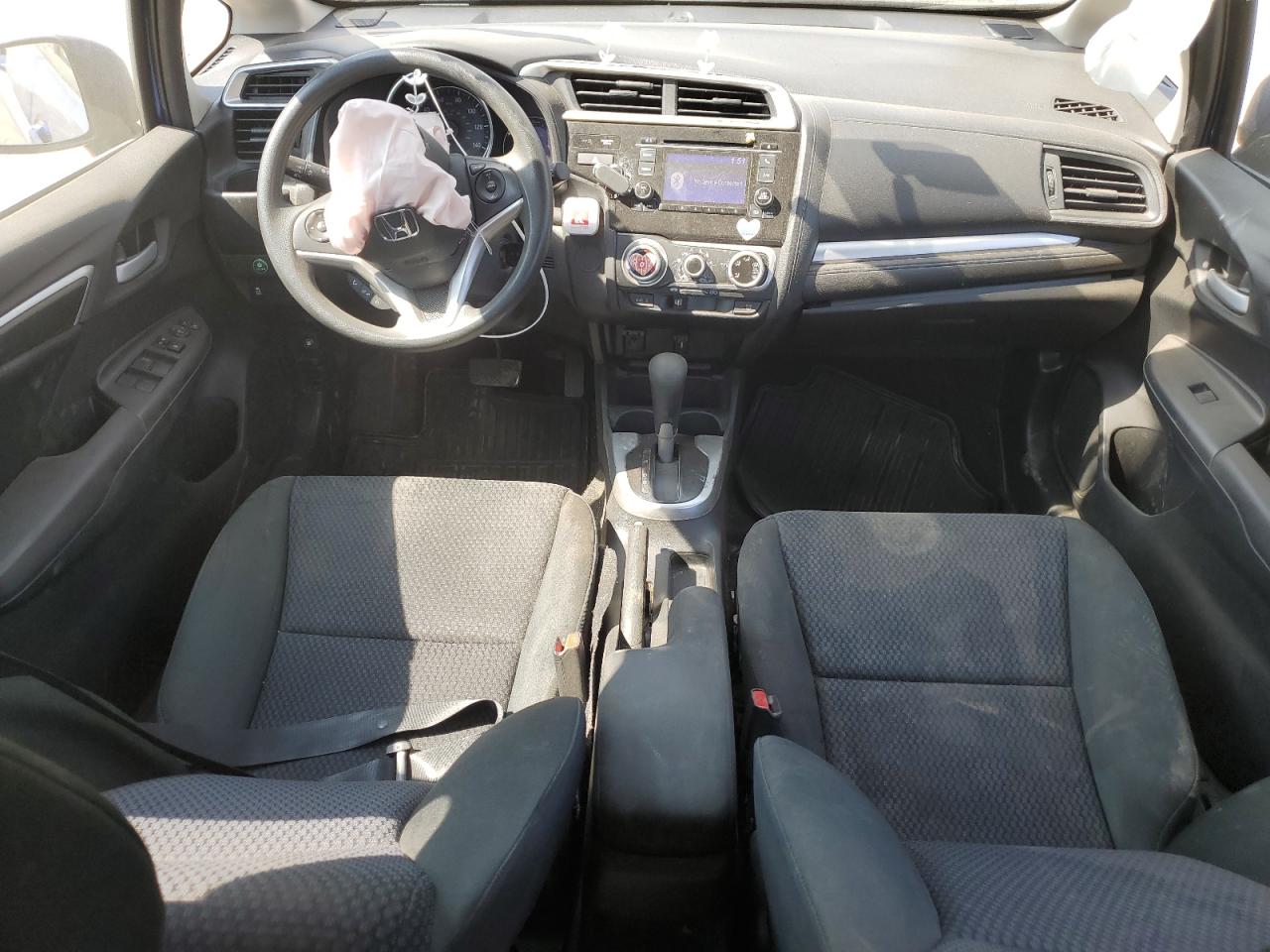 2020 Honda Fit Lx VIN: 3HGGK5H48LM716869 Lot: 71882075