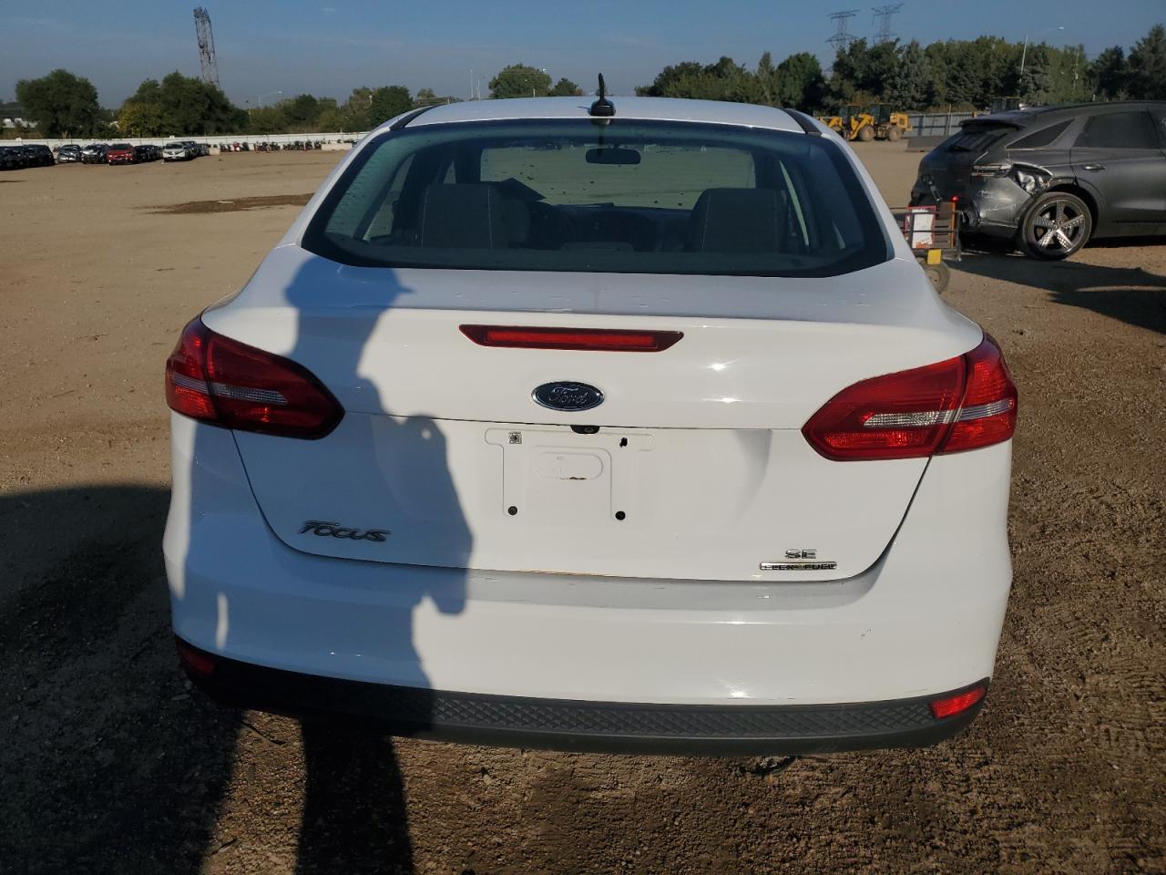 2015 Ford Focus Se VIN: 1FADP3F2XFL289456 Lot: 81006565