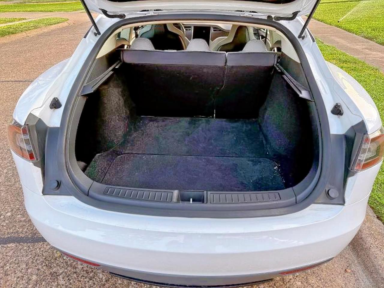2013 Tesla Model S VIN: 5YJSA1CG3DFP13132 Lot: 81163615