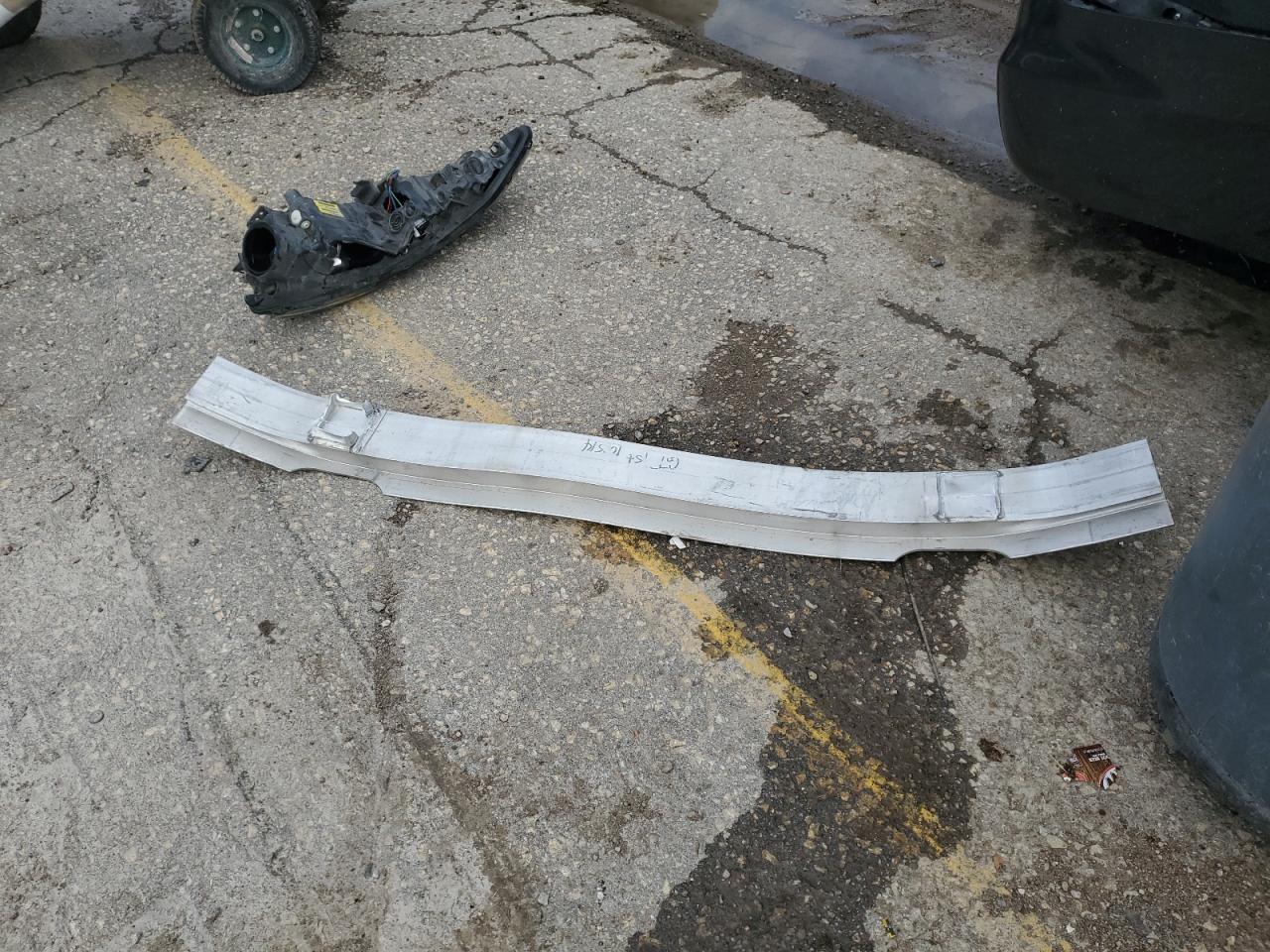 2015 Chrysler 200 Limited VIN: 1C3CCCAB8FN608239 Lot: 71995255