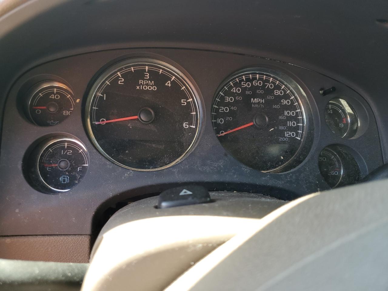 2007 GMC Yukon VIN: 1GKFC130X7R318480 Lot: 71223225