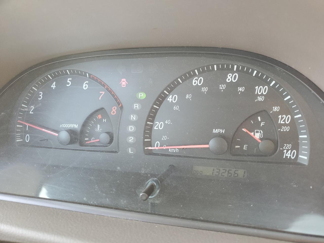 2004 Toyota Camry Le VIN: 4T1BE32K04U347588 Lot: 70313335