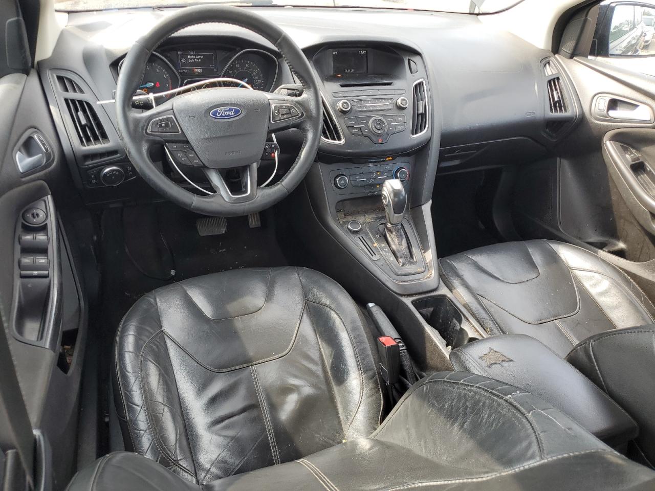 2016 Ford Focus Se VIN: 1FADP3F22GL371263 Lot: 84617785