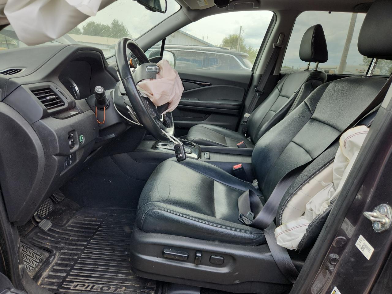 2017 Honda Pilot Touring VIN: 5FNYF6H93HB002569 Lot: 71534335
