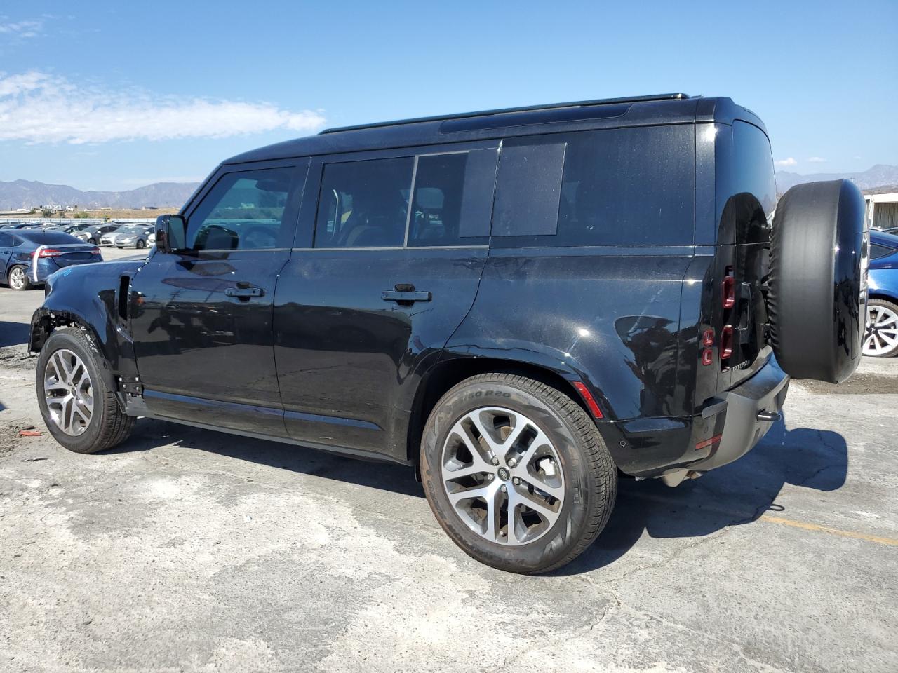 LAND ROVER DEFENDER 2025 SALE27EU0S2369977 Photo 2