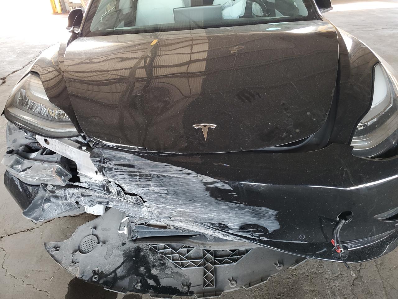 2018 Tesla Model 3 VIN: 5YJ3E1EA9JF155266 Lot: 80528225