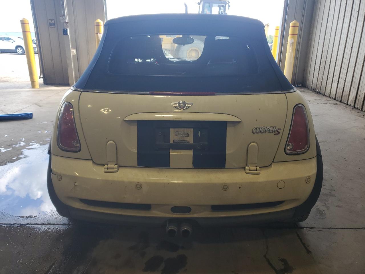 2007 Mini Cooper S VIN: WMWRH33557TL95677 Lot: 70437875