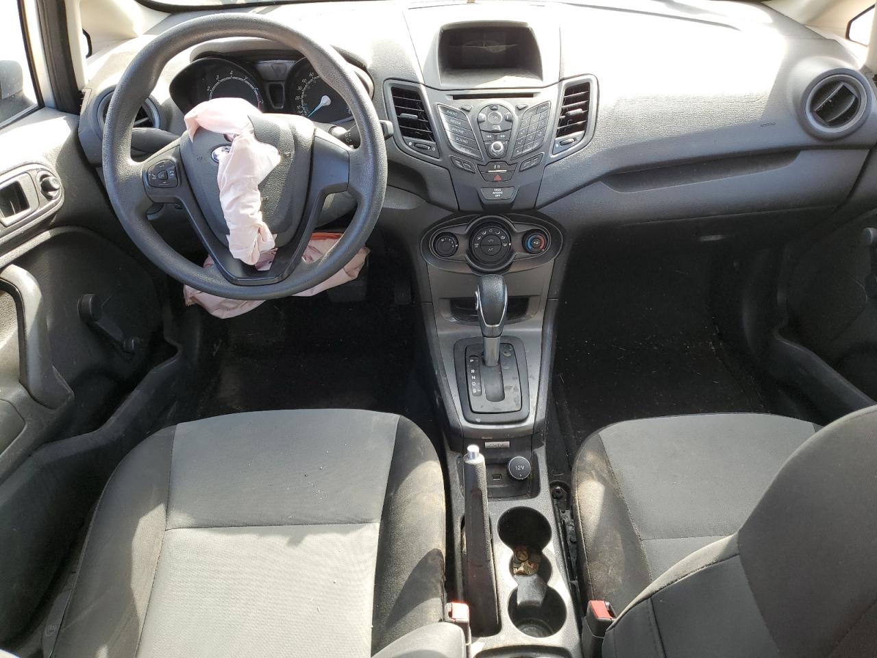 2016 Ford Fiesta S VIN: 3FADP4TJ9GM170198 Lot: 81950315