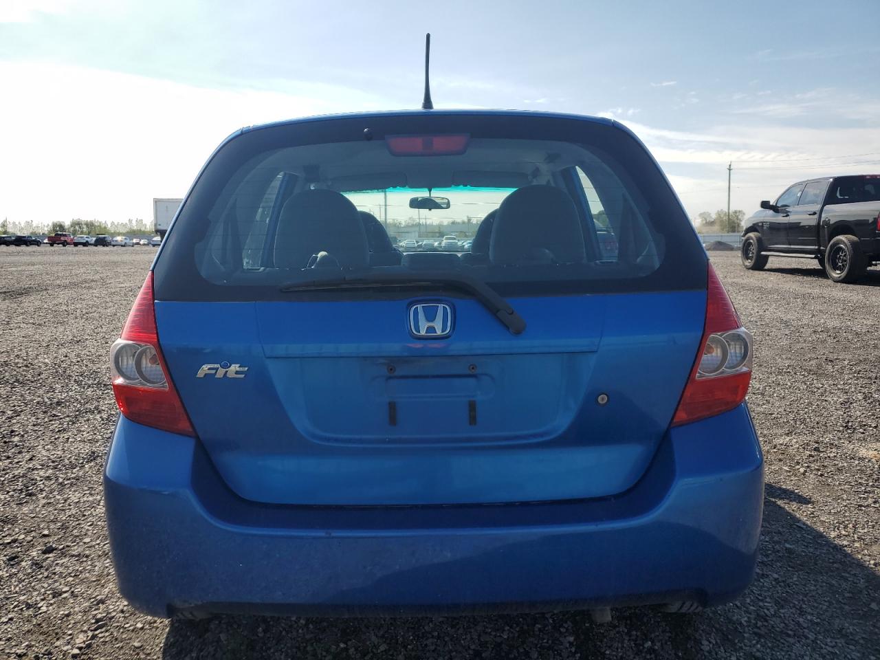 2008 Honda Fit VIN: JHMGD38438S812936 Lot: 71426025