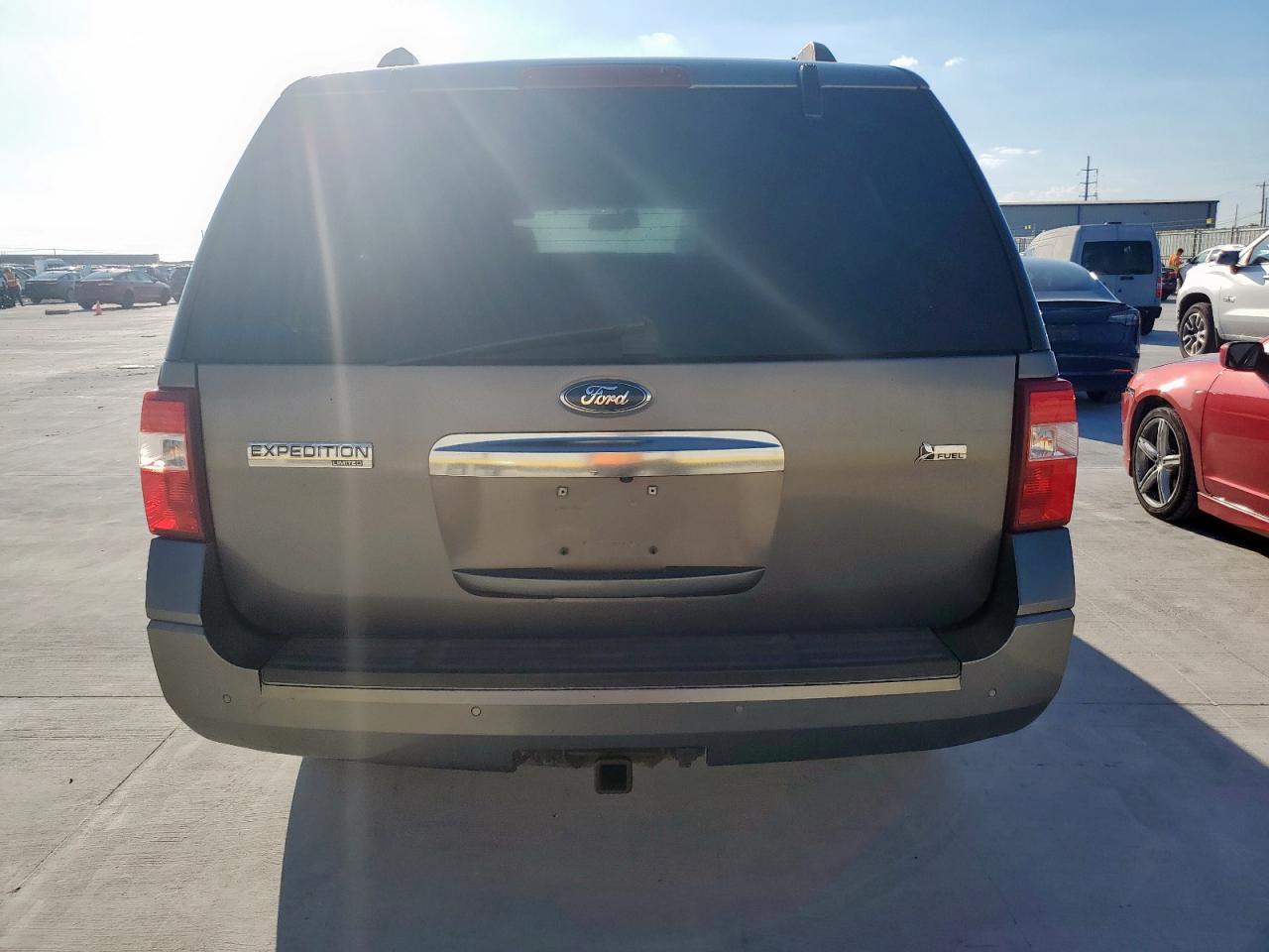 2012 Ford Expedition Limited VIN: 1FMJU2A58CEF10100 Lot: 84558755