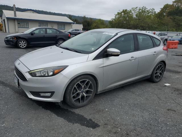  FORD FOCUS 2017 Серебристый