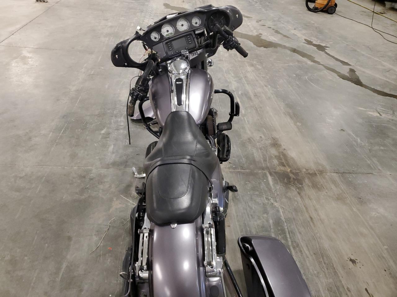 2015 Harley-Davidson Flhx Street Glide VIN: 1HD1KBM1XFB655274 Lot: 71553085