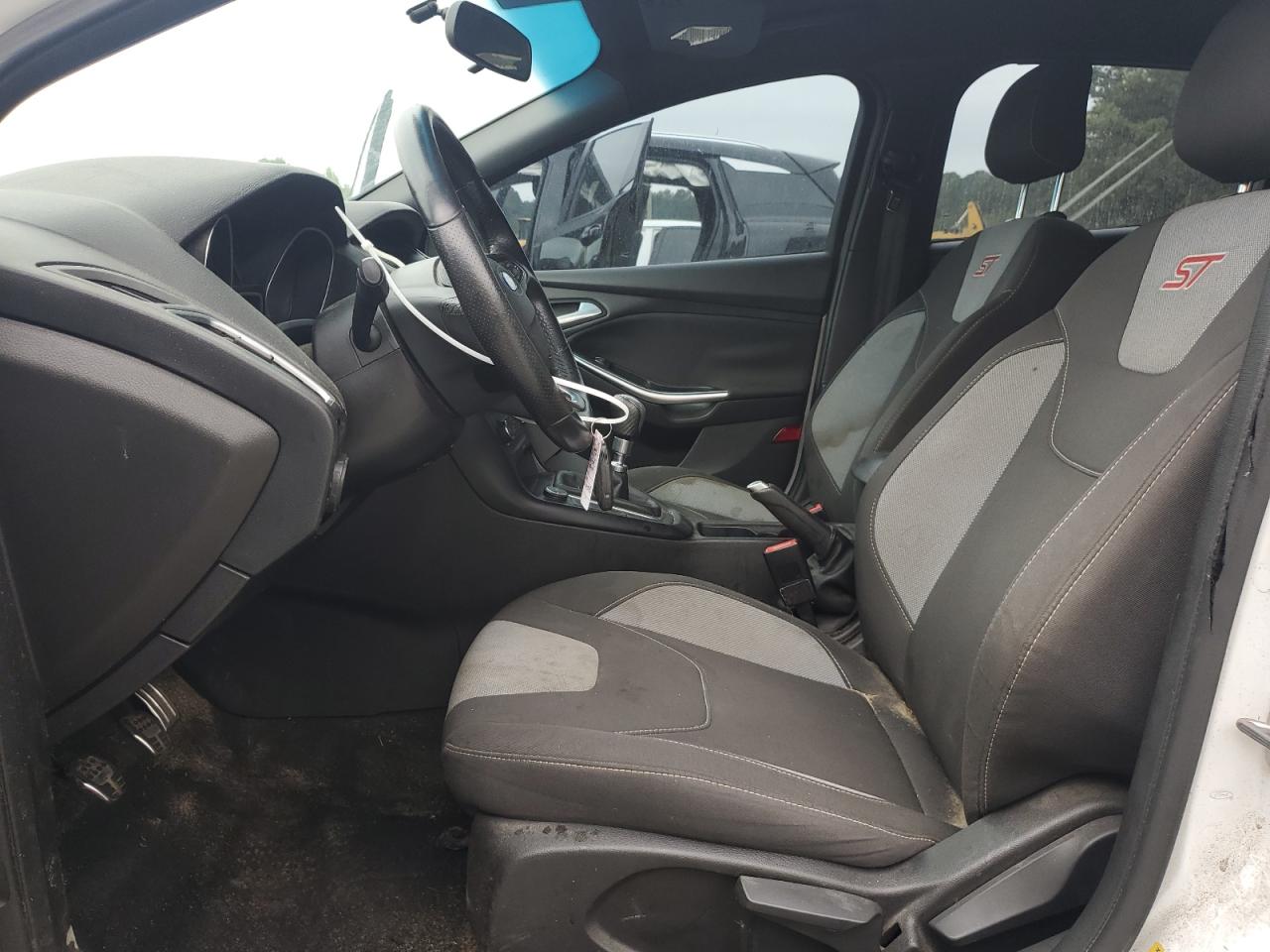 2017 Ford Focus St VIN: 1FADP3L91HL221535 Lot: 84009415