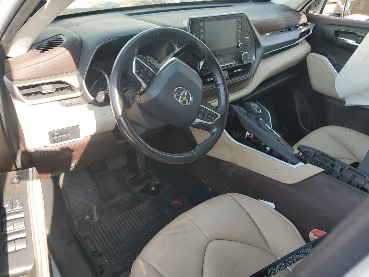 2021 Toyota Highlander Xle VIN: 5TDGZRBH9MS552742 Lot: 80945955
