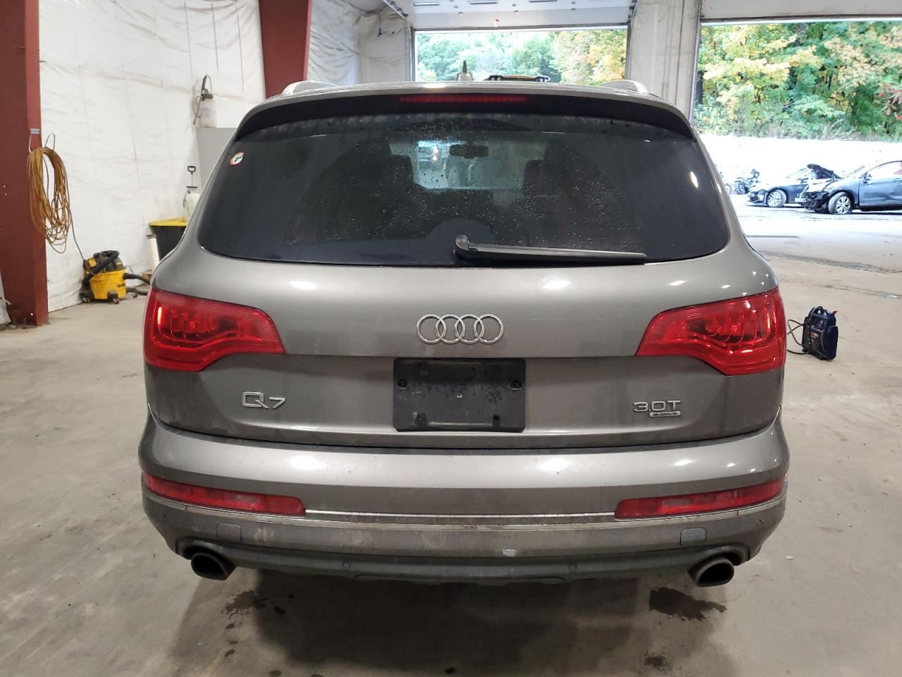 2015 Audi Q7 Premium Plus VIN: WA1LGAFE5FD018474 Lot: 82101645