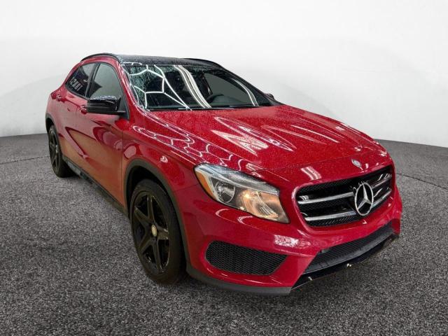 Паркетники MERCEDES-BENZ GLA-CLASS 2016 Красный