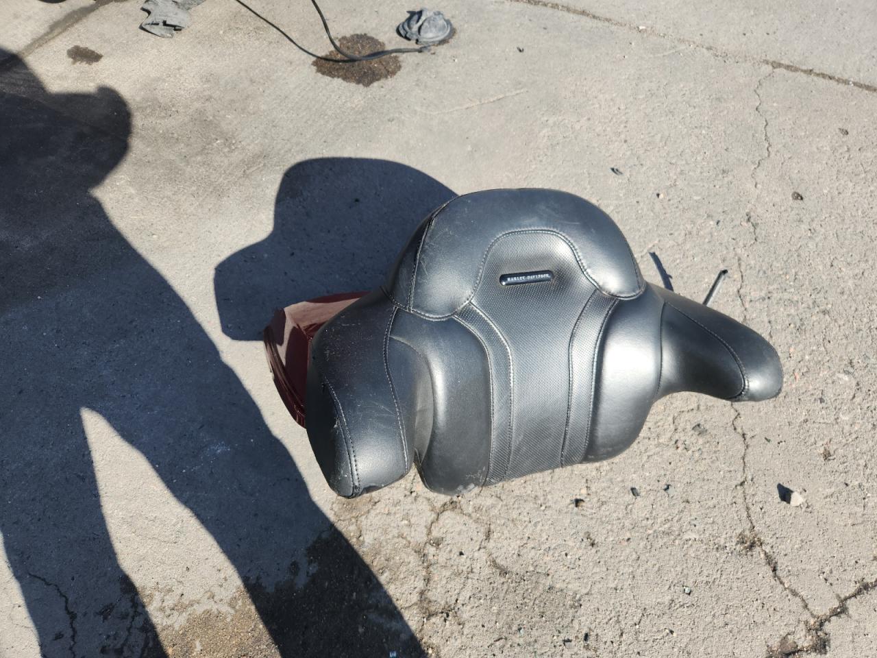 2016 Harley-Davidson Fltruse Cvo Road Glide VIN: 1HD1TAN18GB956682 Lot: 80749835