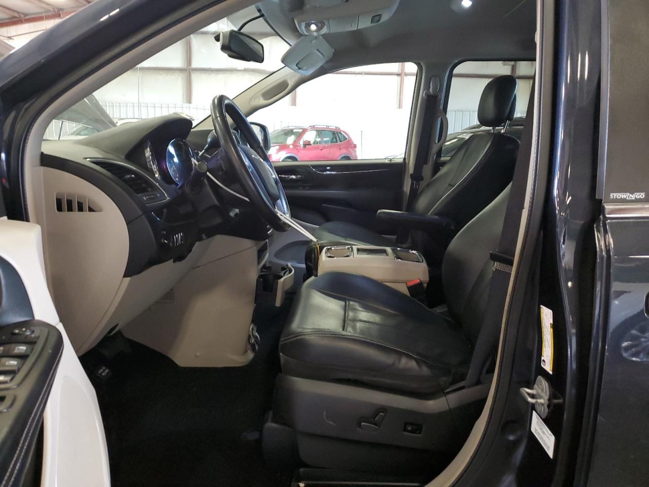 2013 Chrysler Town & Country Touring VIN: 2C4RC1BG9DR604382 Lot: 82155415