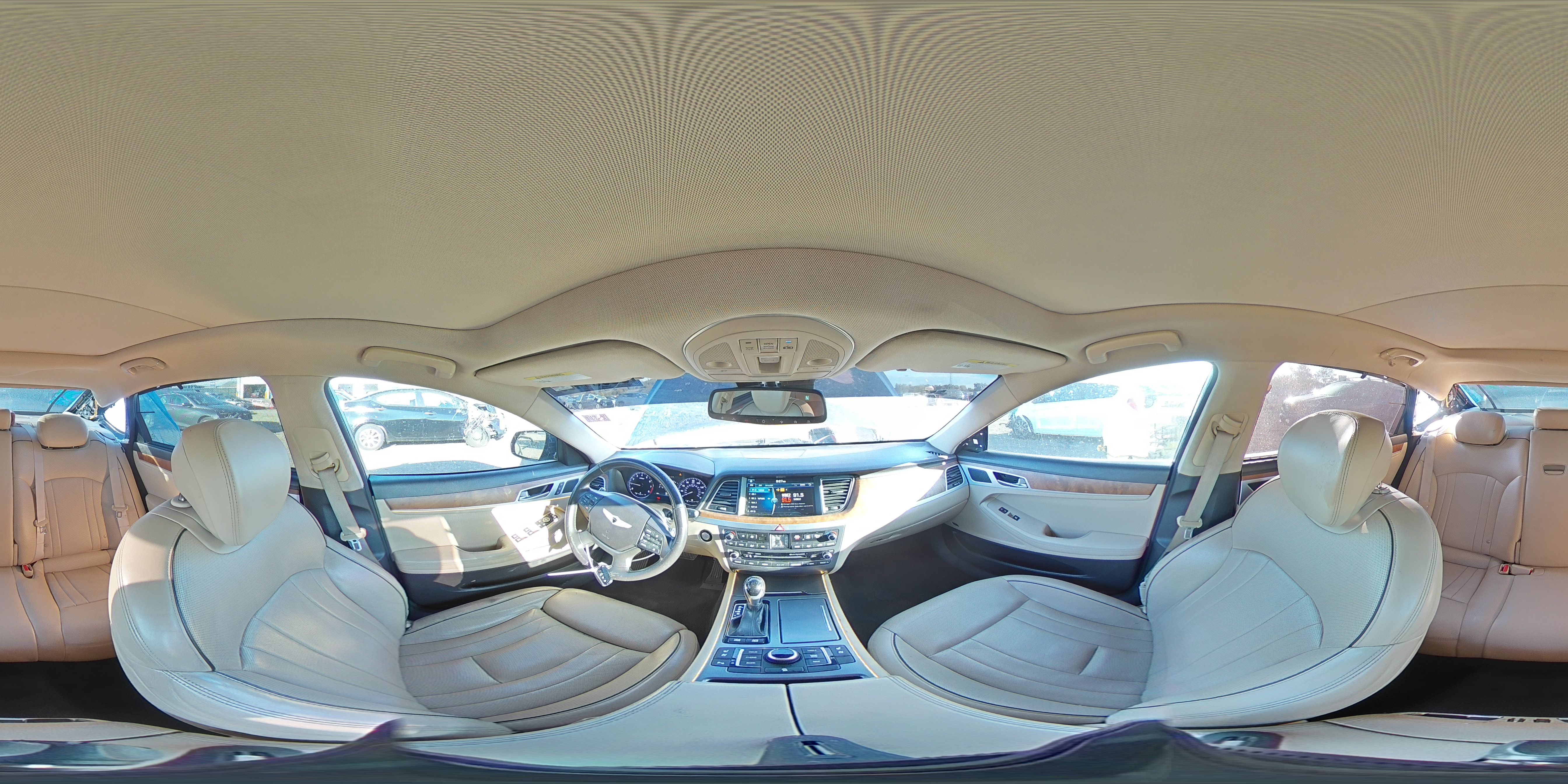 2015 Hyundai Genesis 3.8L VIN: KMHGN4JE2FU030289 Lot: 83981455