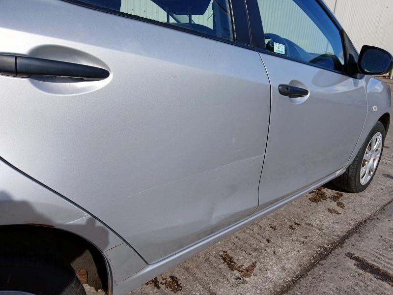 2011 MAZDA 2 TS 