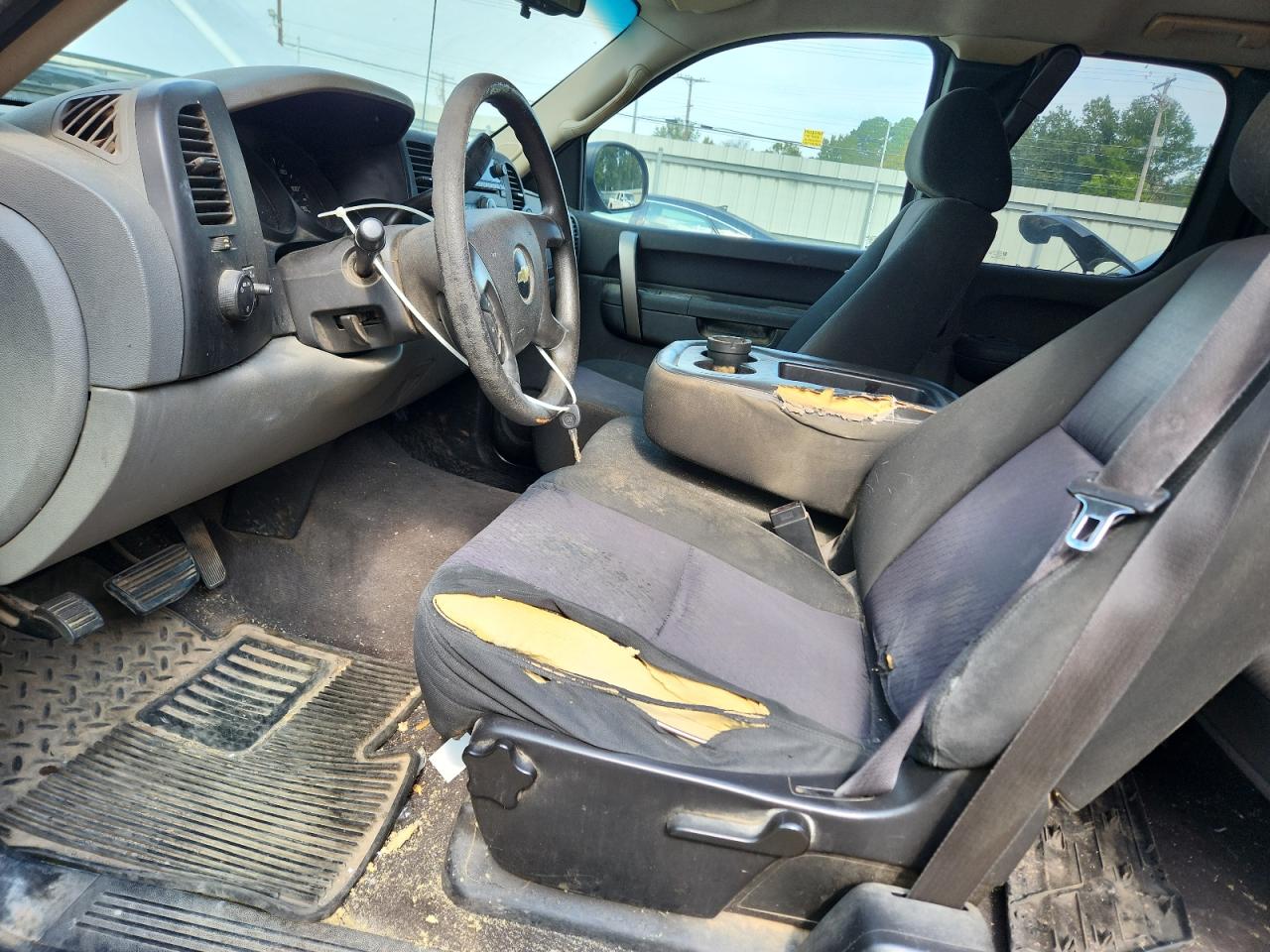 2012 Chevrolet Silverado C1500 Ls VIN: 1GCRCREAXCZ109716 Lot: 84208005