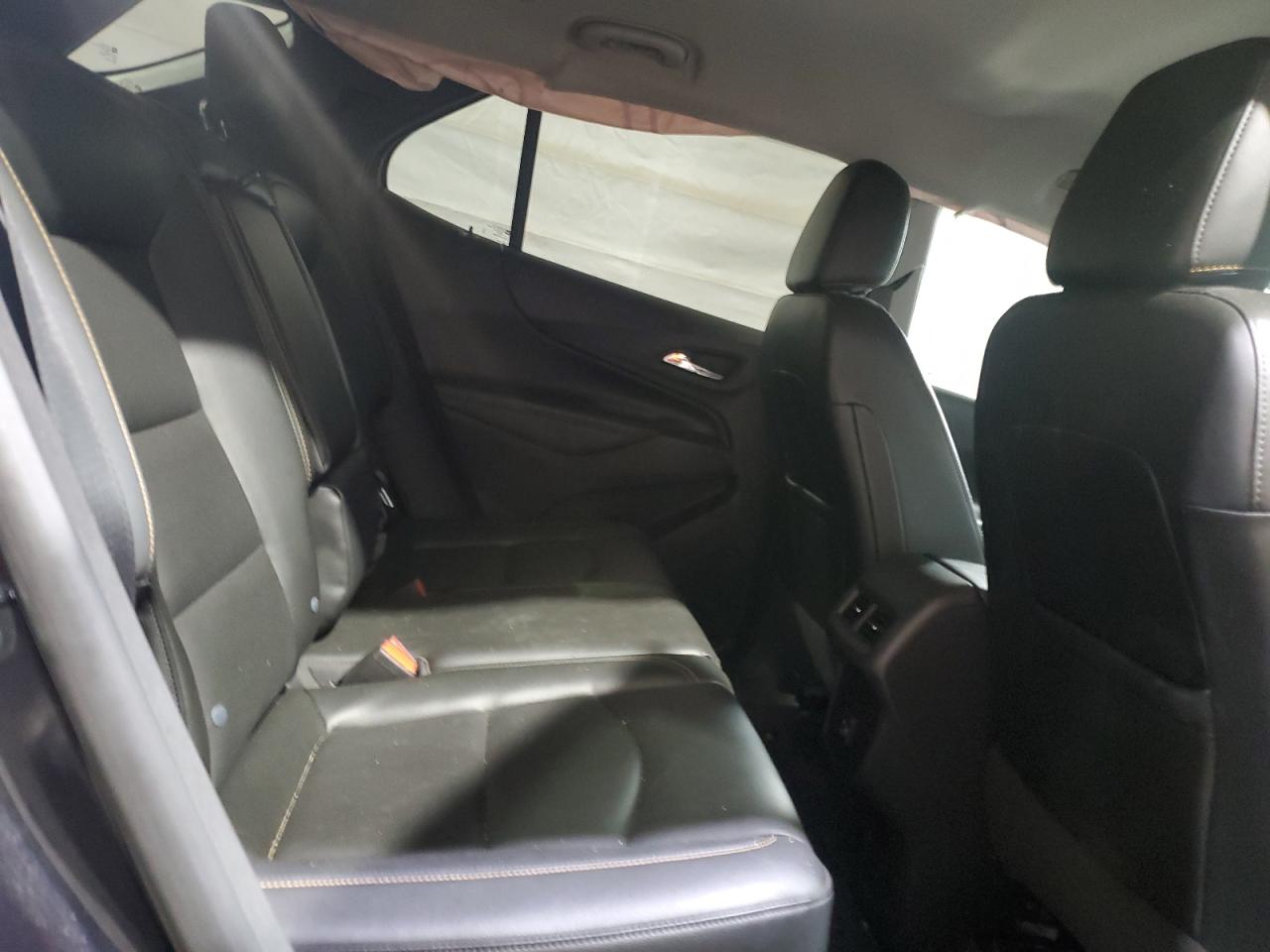 2020 Chevrolet Equinox Premier VIN: 3GNAXYEX1LS600311 Lot: 71780875