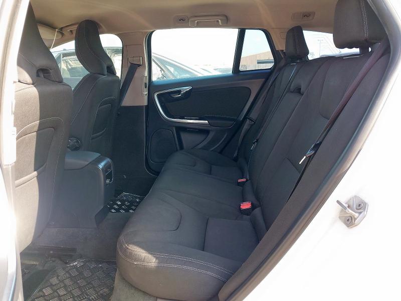 2013 VOLVO V60 BUSINESS EDITION D2 A 