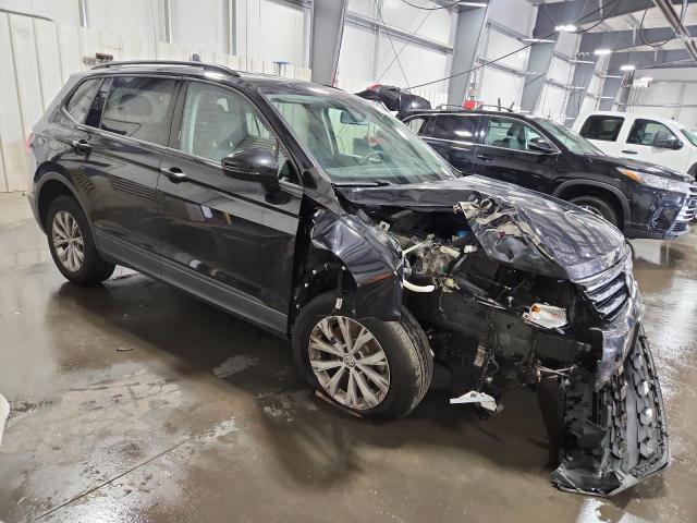 VOLKSWAGEN TIGUAN 2020 Черный