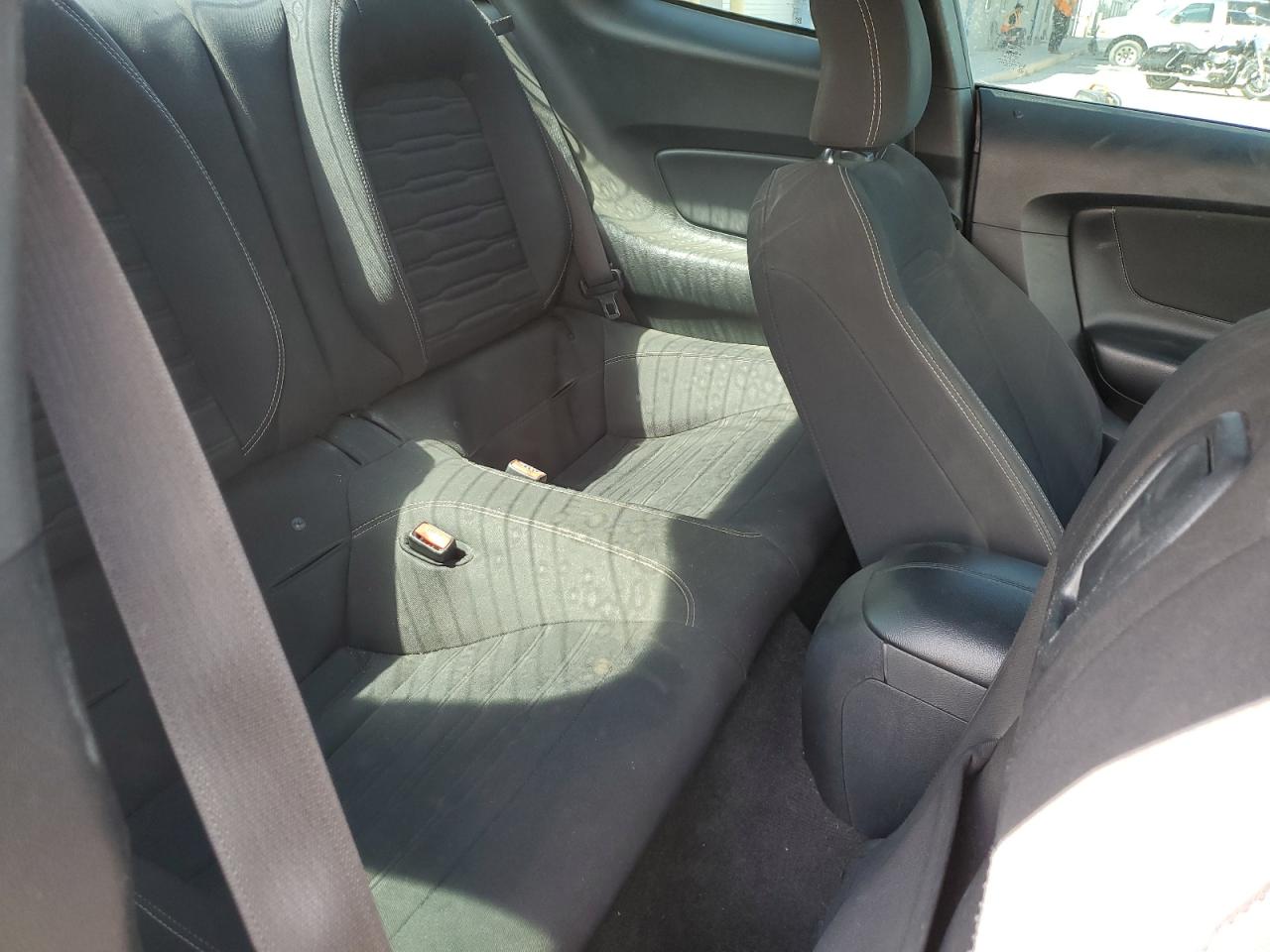 2015 Ford Mustang VIN: 1FA6P8TH1F5375046 Lot: 70708665