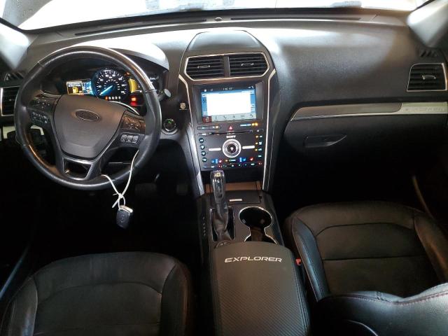  FORD EXPLORER 2018 Серый