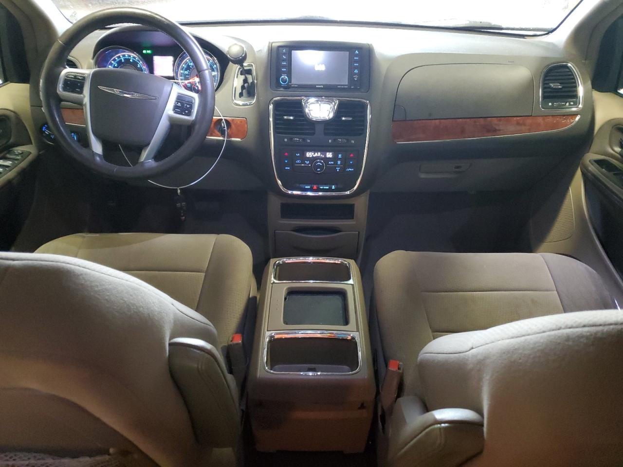 2013 Chrysler Town & Country Touring VIN: 2C4RC1BG0DR745776 Lot: 82065555