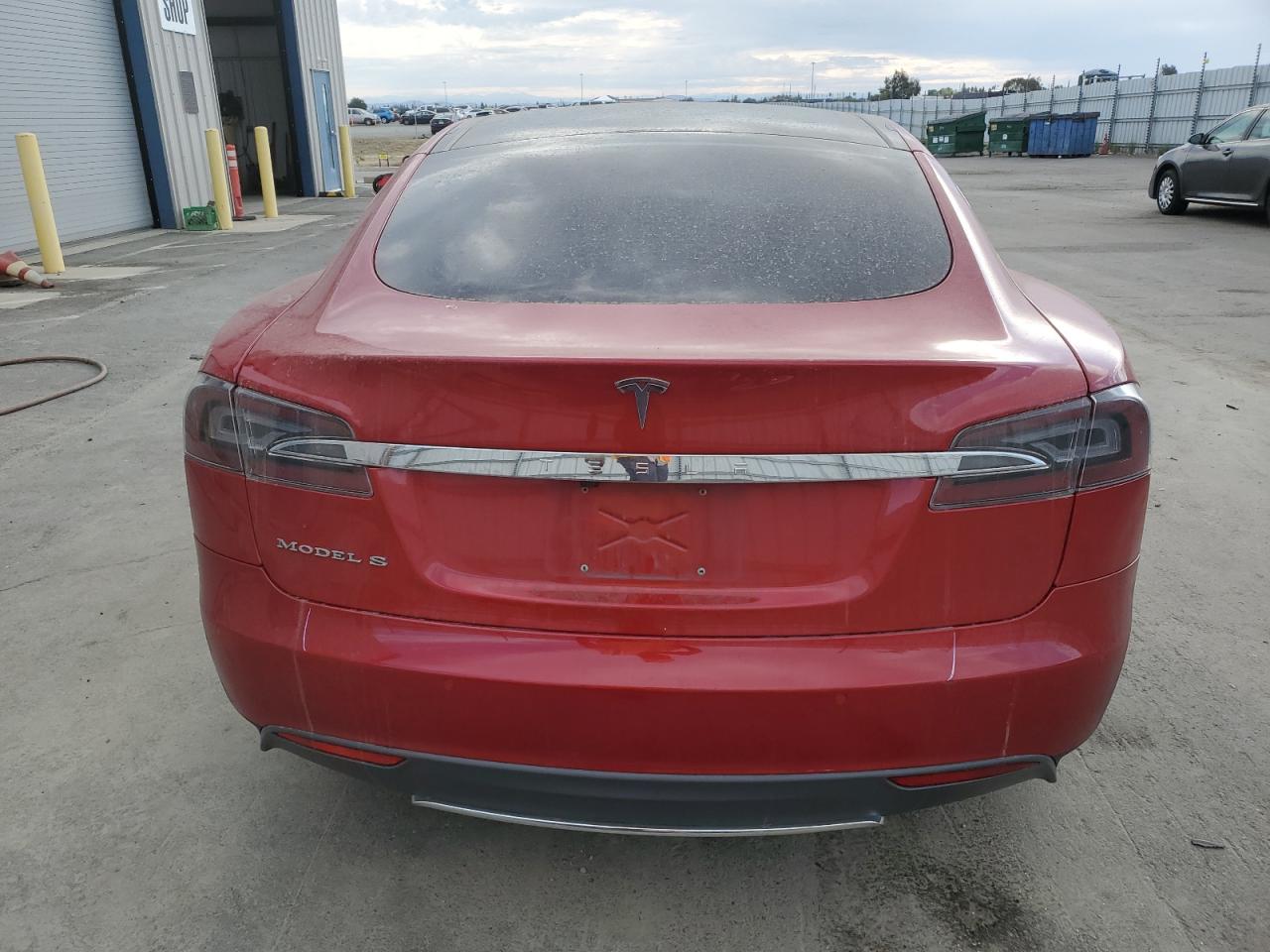 2015 Tesla Model S 85 VIN: 5YJSA1H11FF080167 Lot: 80018835