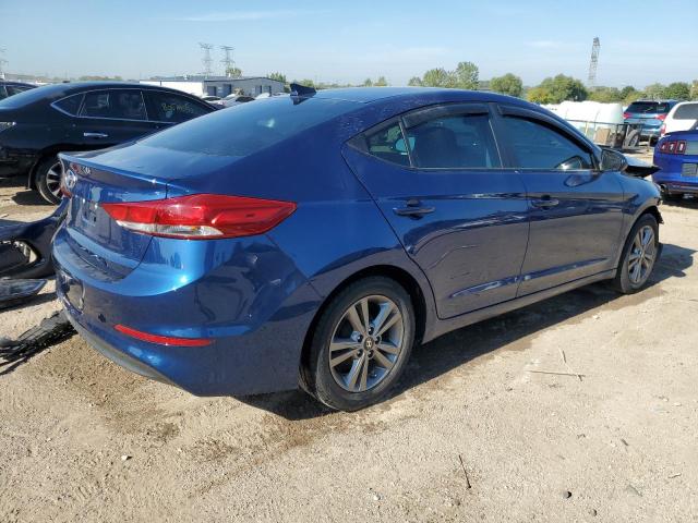  HYUNDAI ELANTRA 2017 Синий