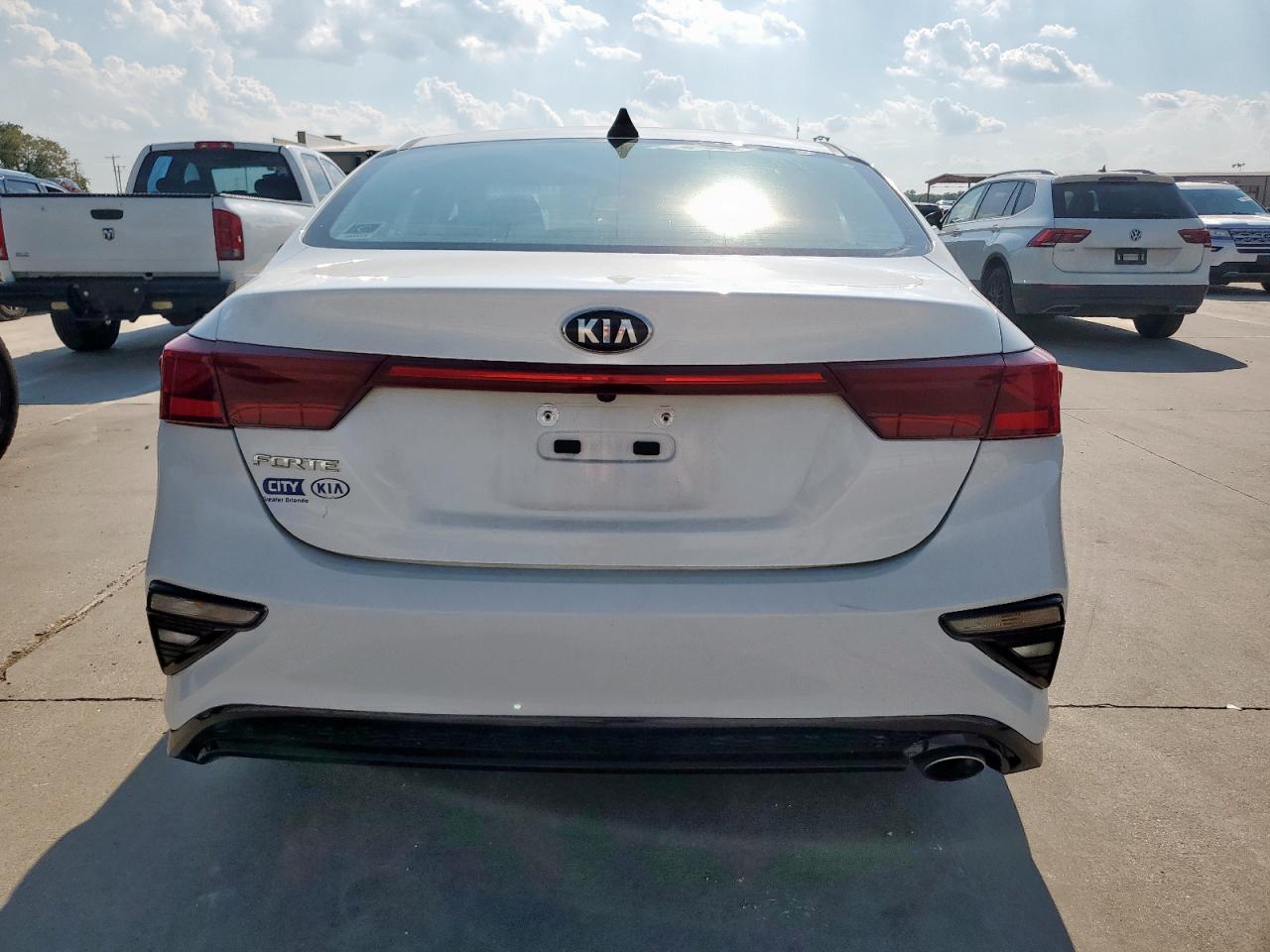 2021 Kia Forte Fe VIN: 3KPF24AD7ME368976 Lot: 71099385