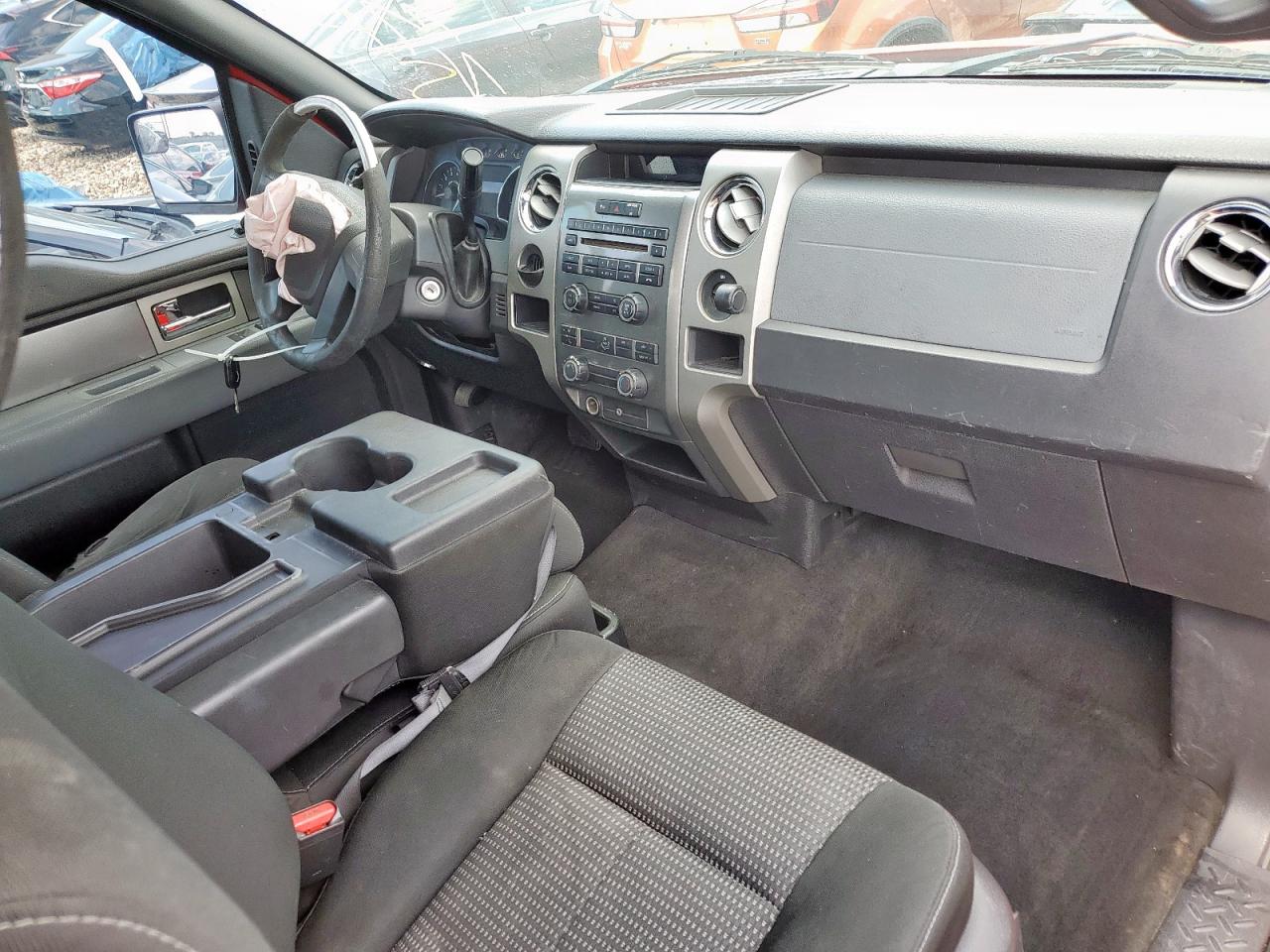 2011 Ford F150 VIN: 1FTMF1CM8BFA55073 Lot: 80463505