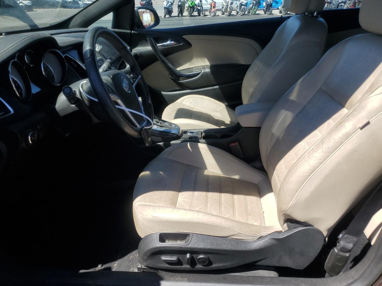 2017 Buick Cascada Premium VIN: W04WH3N57HG012121 Lot: 72097595