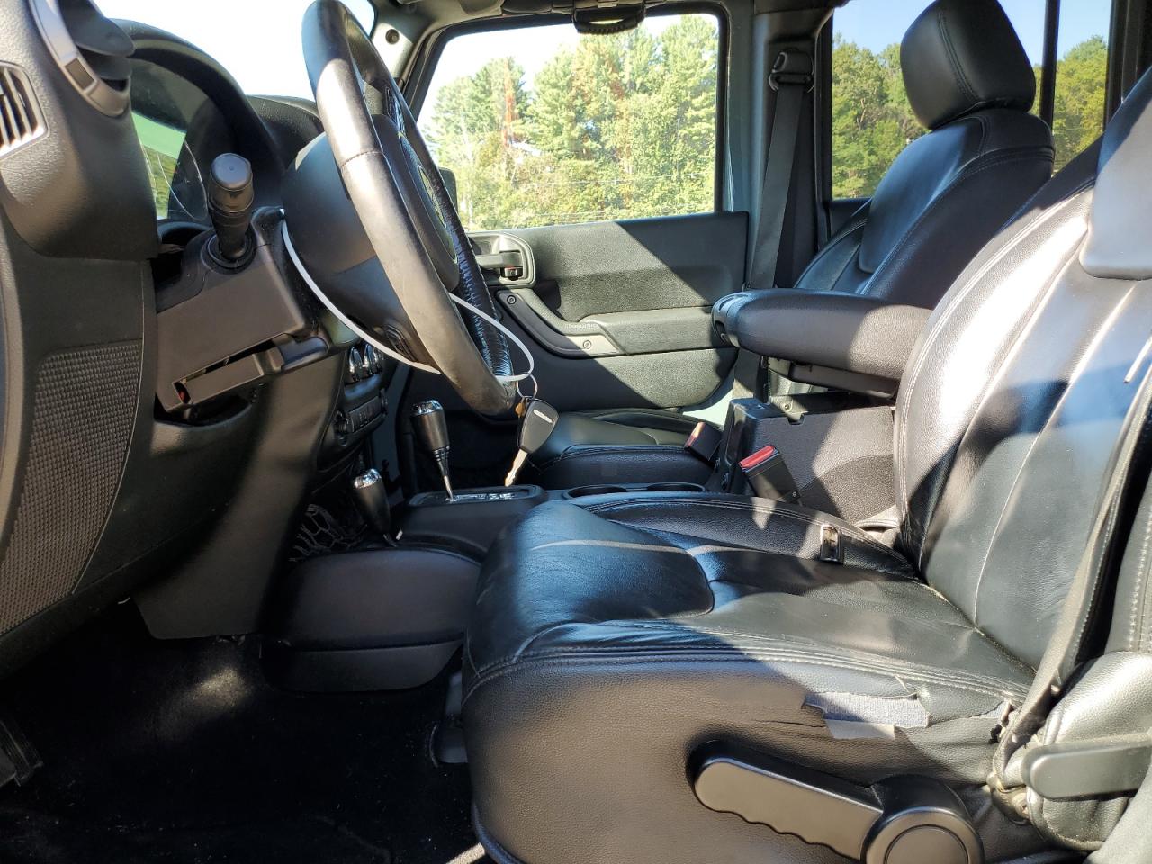 2015 Jeep Wrangler Unlimited Sport VIN: 1C4BJWDG3FL519664 Lot: 70350475