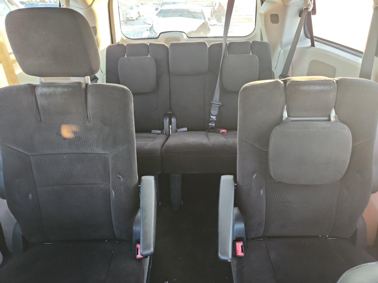 2014 Dodge Grand Caravan Sxt VIN: 2C4RDGCG8ER221940 Lot: 71370955