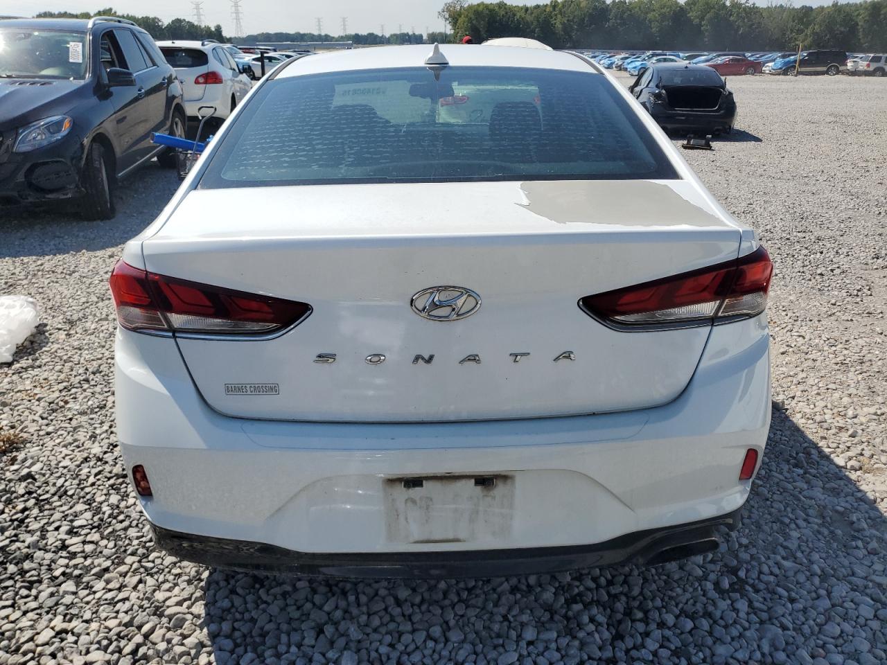 2018 Hyundai Sonata Sport VIN: 5NPE34AF7JH684573 Lot: 81430815