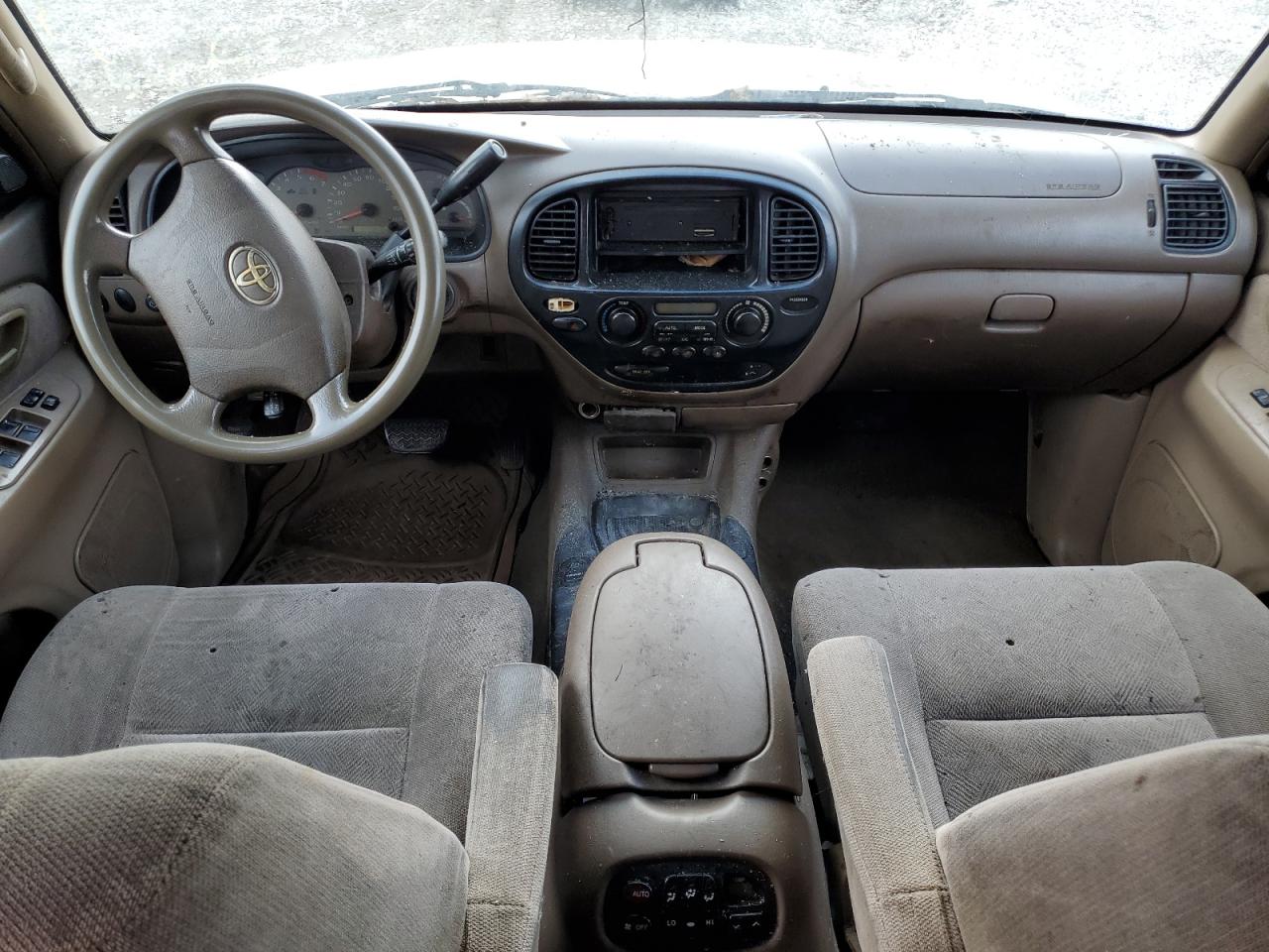 2003 Toyota Sequoia Sr5 VIN: 5TDZT34A73S176572 Lot: 70682965