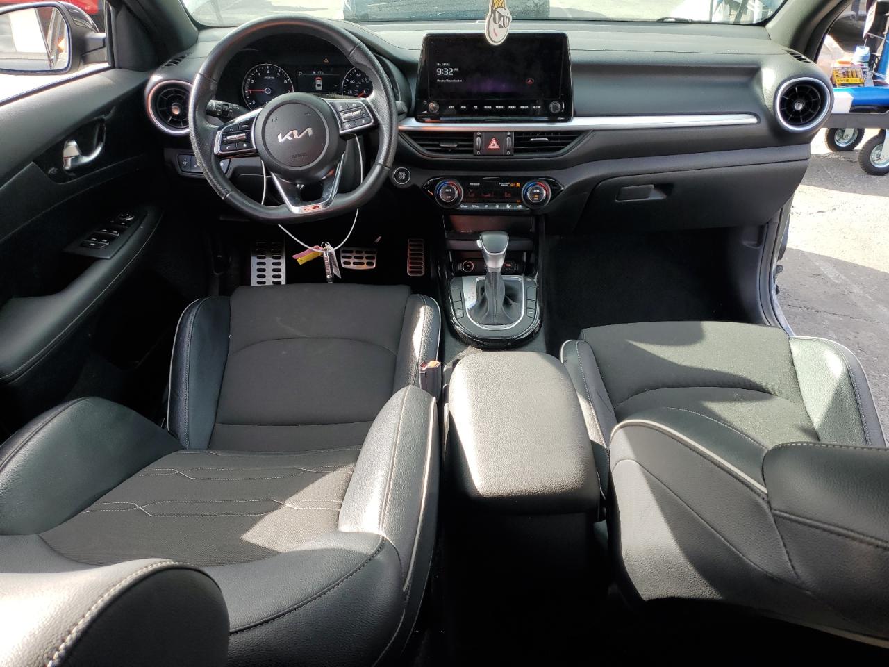 2024 Kia Forte Gt Line VIN: 3KPF54AD4RE738182 Lot: 80269155