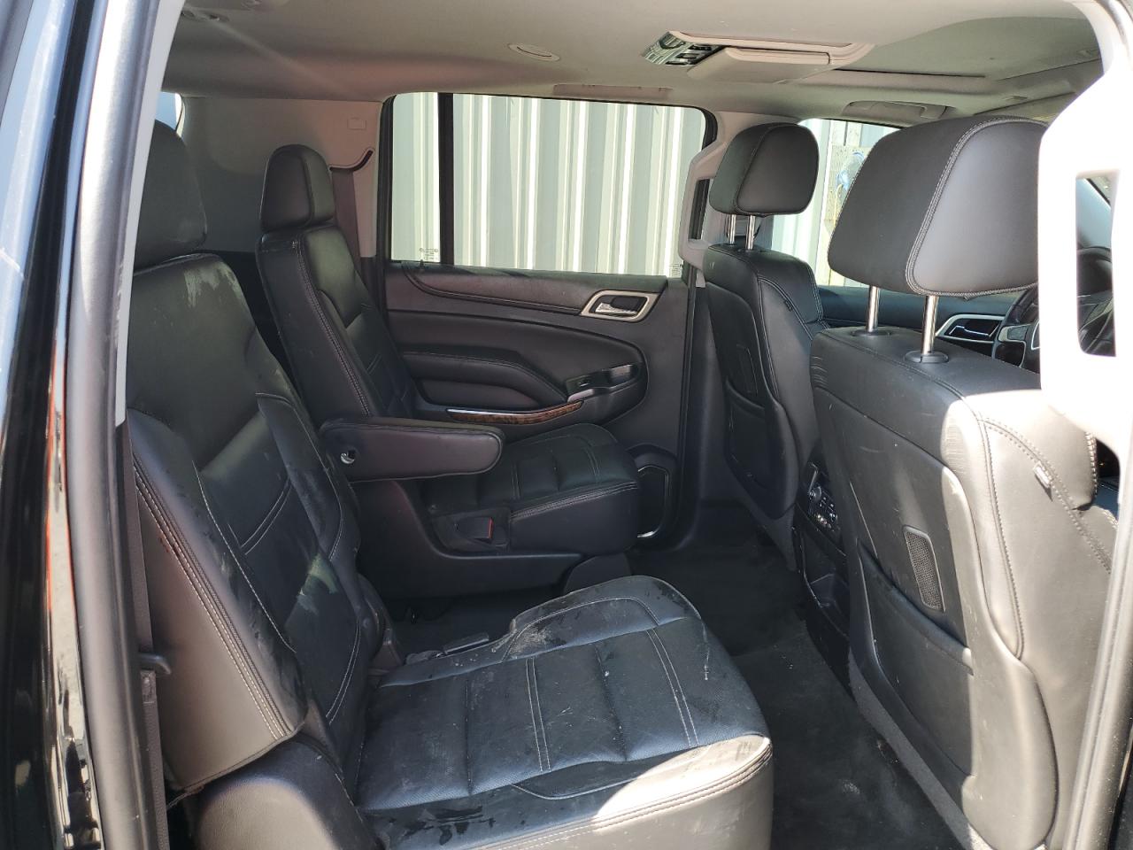 2015 GMC Yukon Xl Denali VIN: 1GKS2JKJ0FR133428 Lot: 68013035