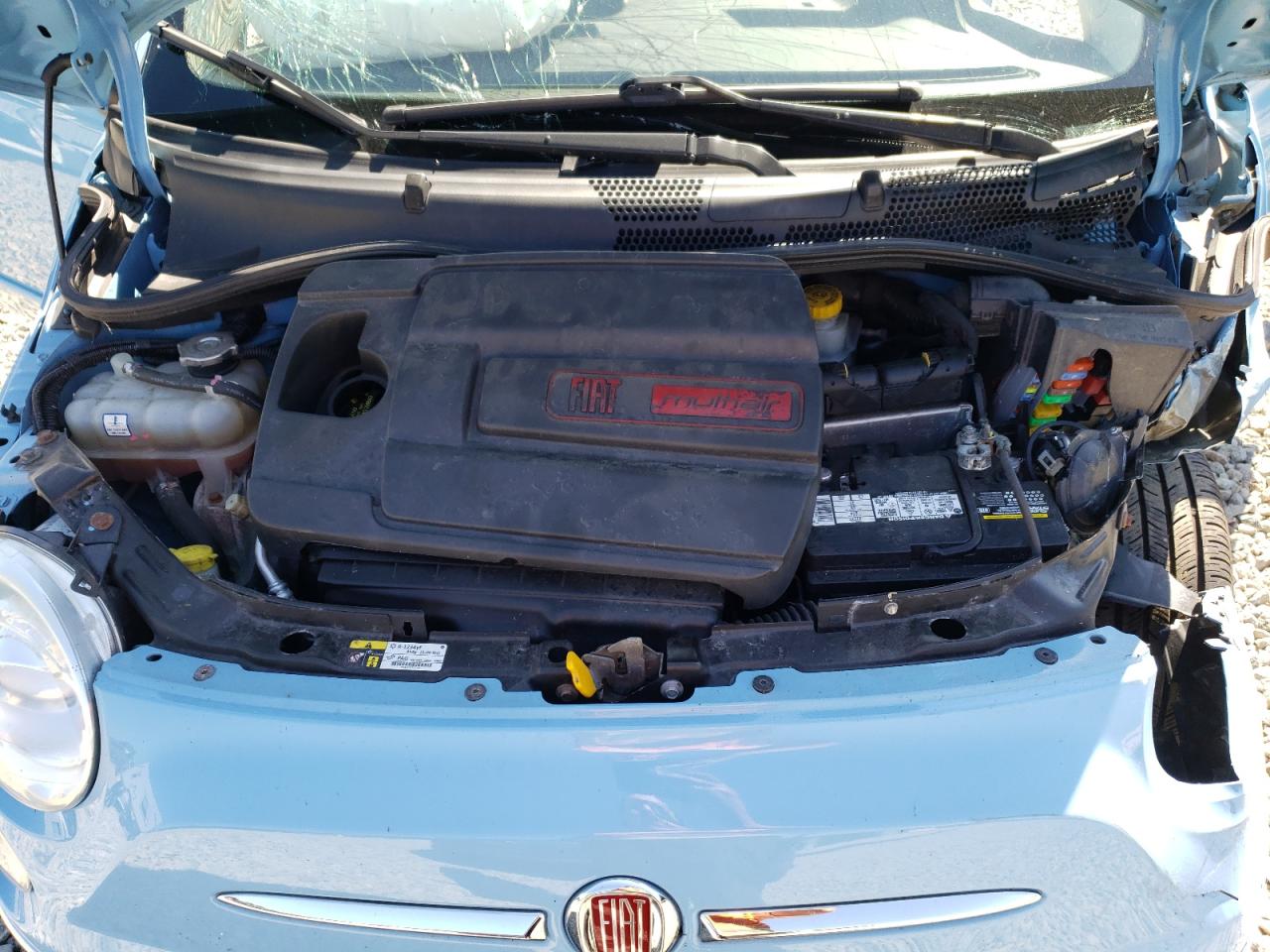 2015 Fiat 500 Lounge VIN: 3C3CFFCR9FT570779 Lot: 70997455