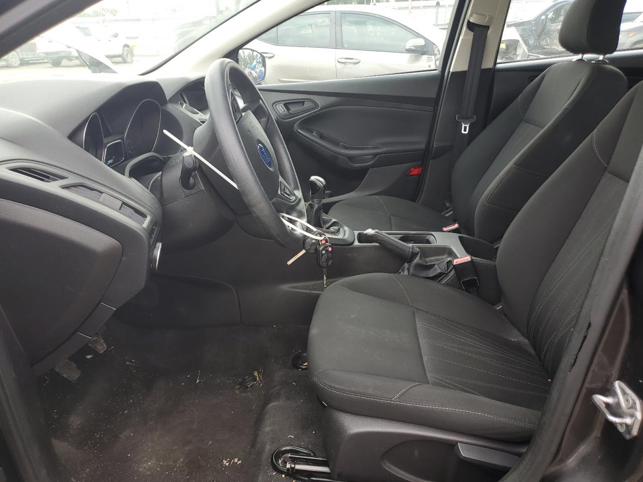 2016 Ford Focus S VIN: 1FADP3E2XGL250983 Lot: 80965255