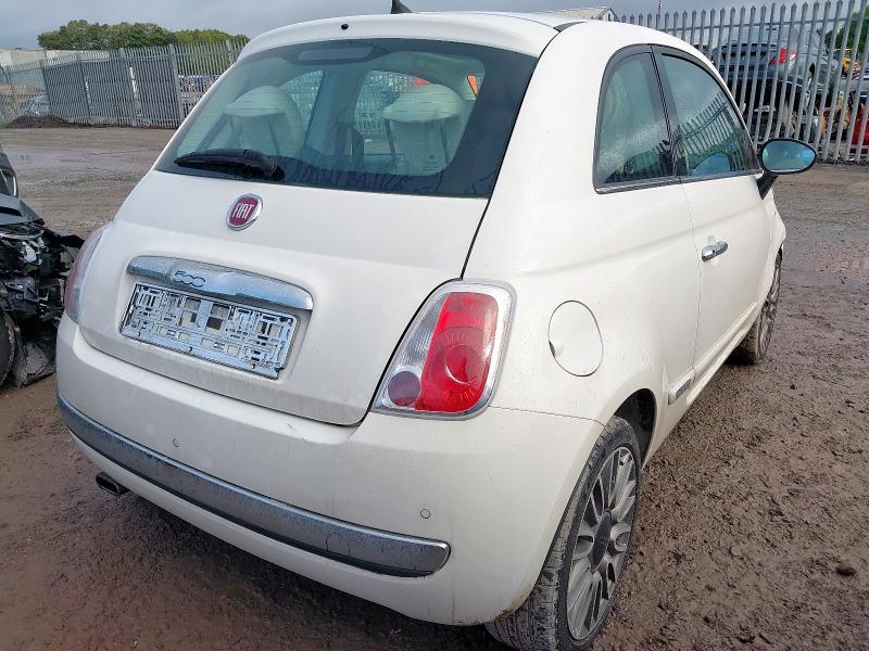 2015 FIAT 500 LOUNGE 