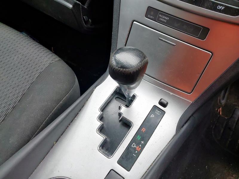 2013 TOYOTA AVENSIS ICON