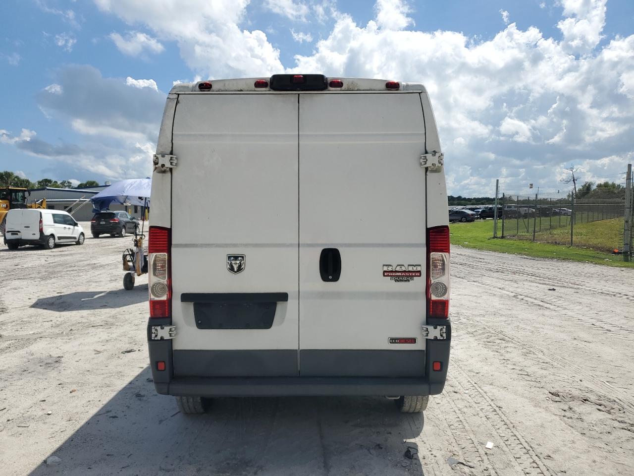 2015 Ram Promaster 2500 VIN: 3C6TRVCDXFE516422 Lot: 84401995